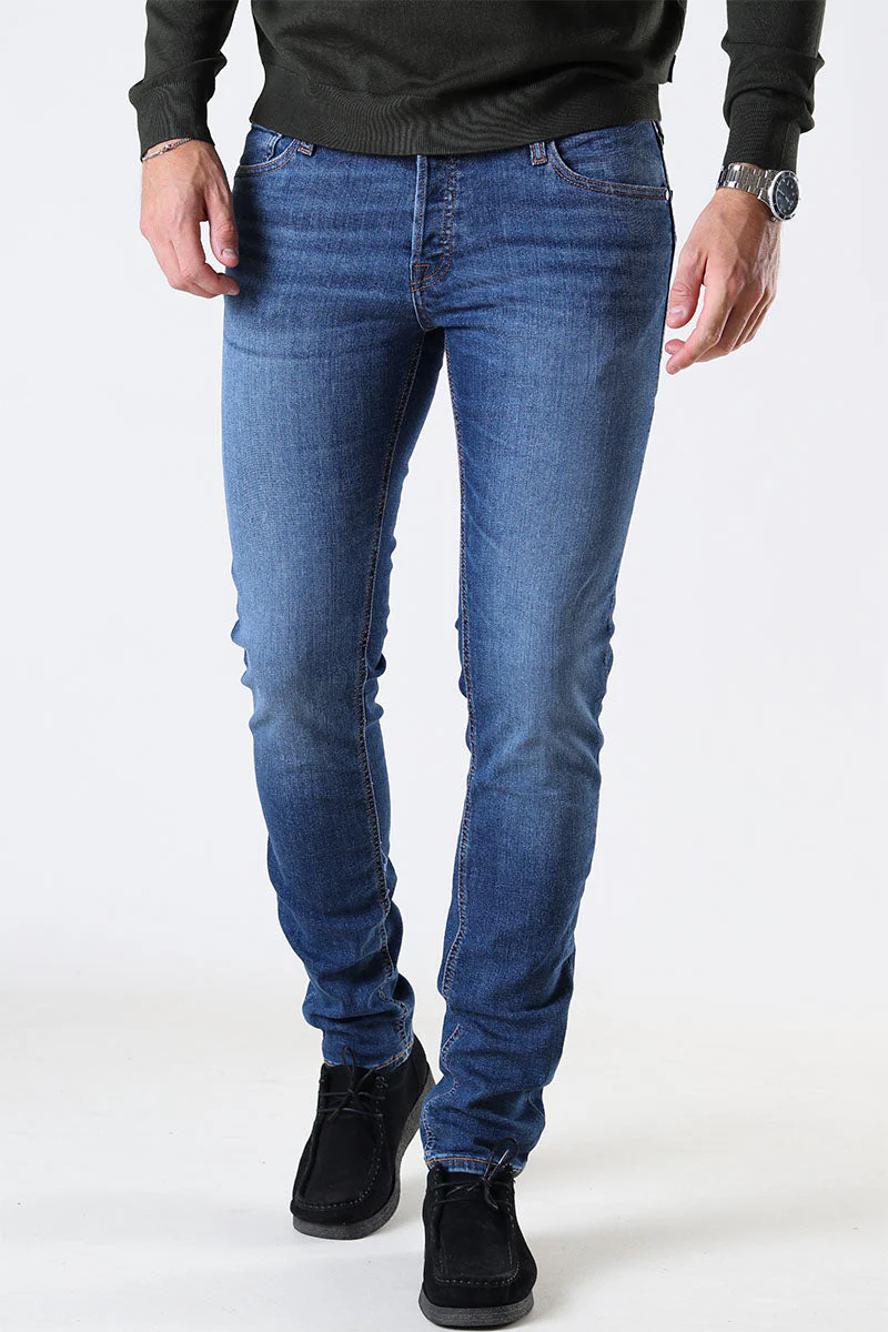 Miniatyrbild 1